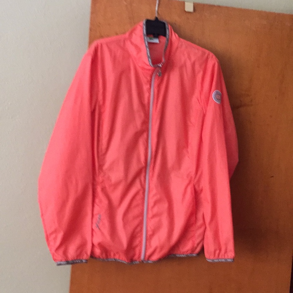 Daily sports win jacket